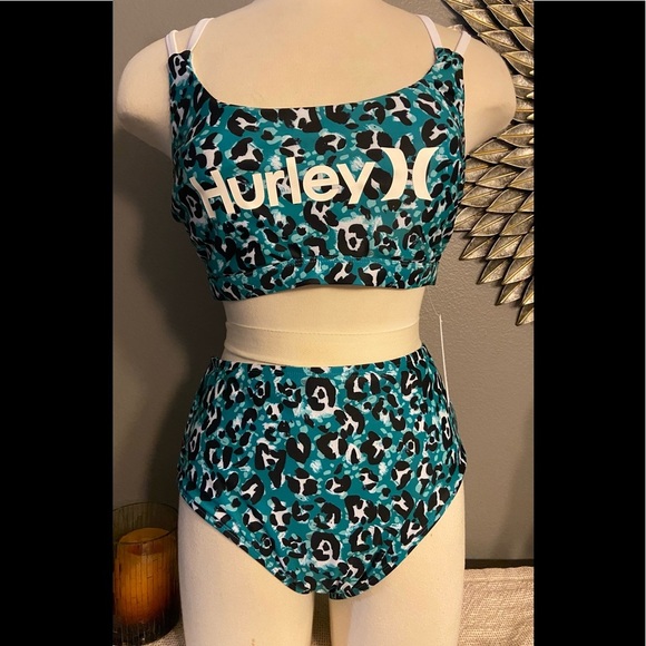 Hurley Other - Hurley green animal print bikini set